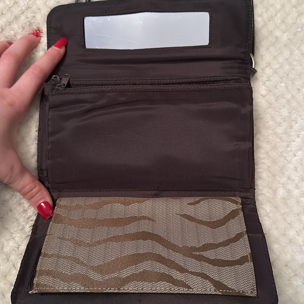 Wallet with strap - Picture 2 of 4